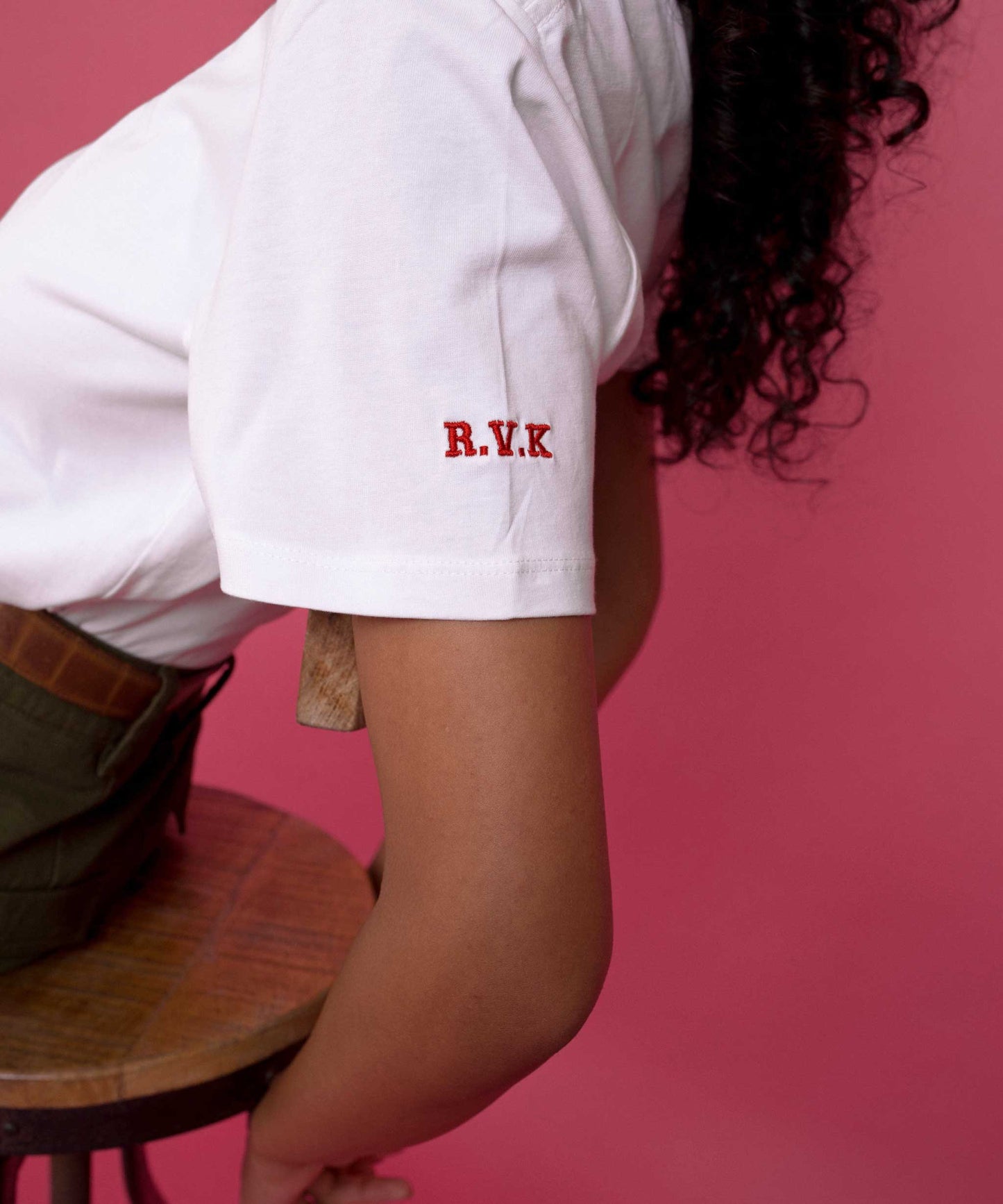 Embroidered Mum Pwr T-shirt