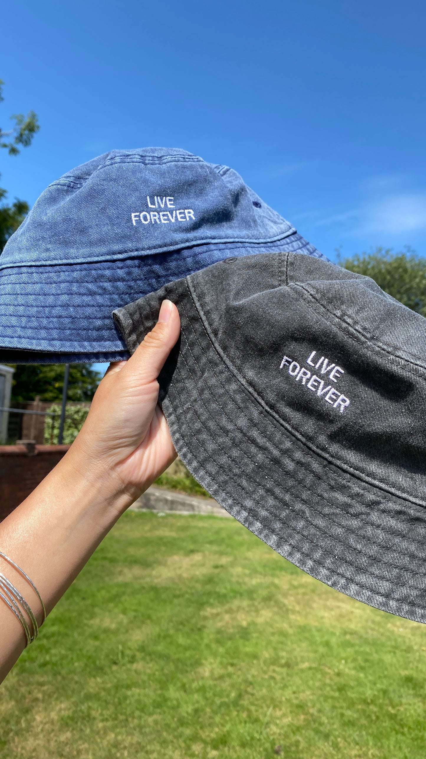 Live Forever Slogan Vintage Bucket Hat