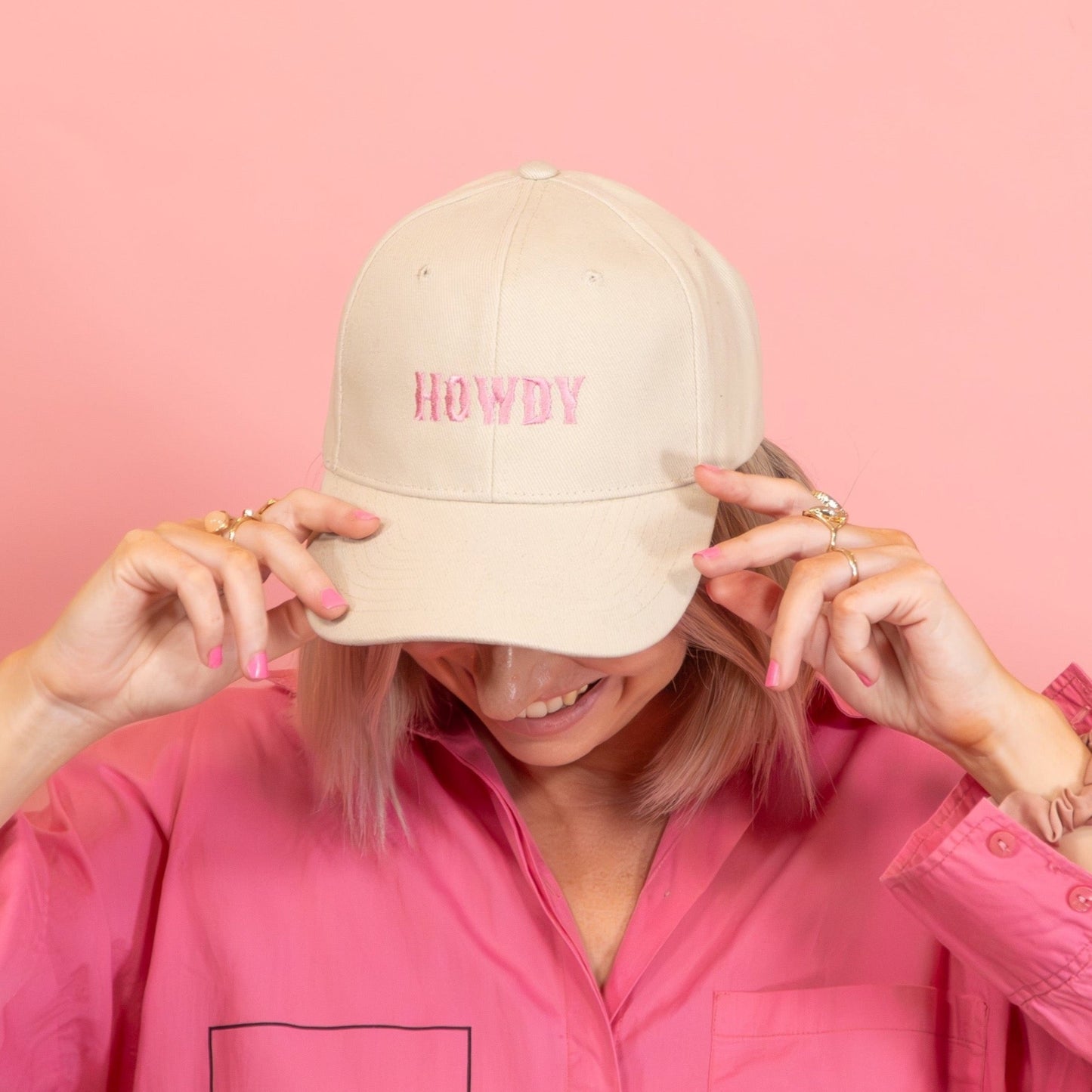 Howdy Embroidered Slogan Cap