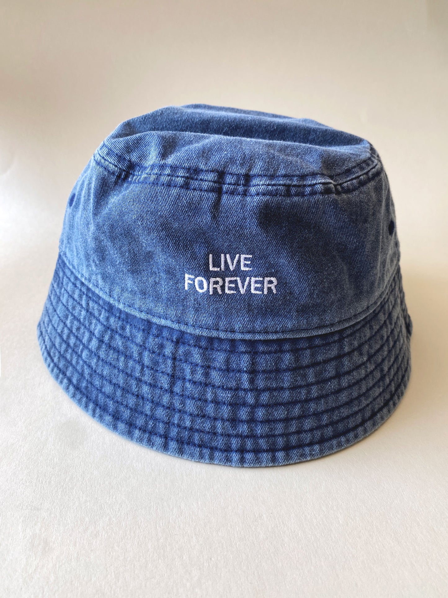 Live Forever Slogan Vintage Bucket Hat