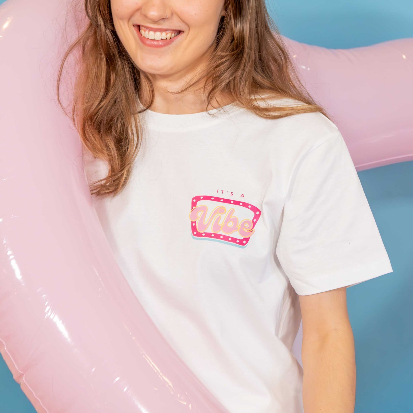 It's A Vibe Slogan T-Shirt