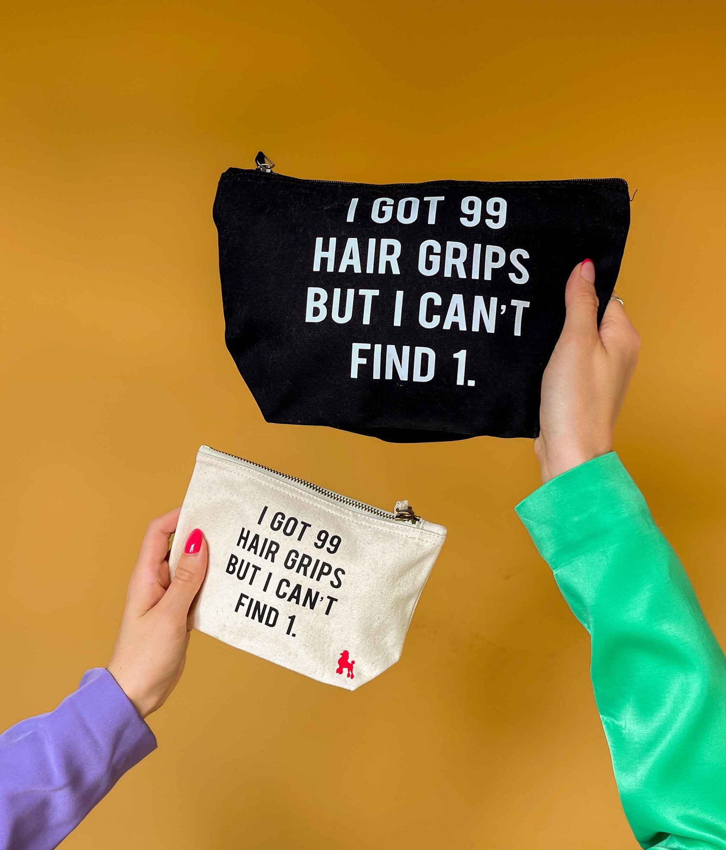 99 Hair Grips Make Up Bag