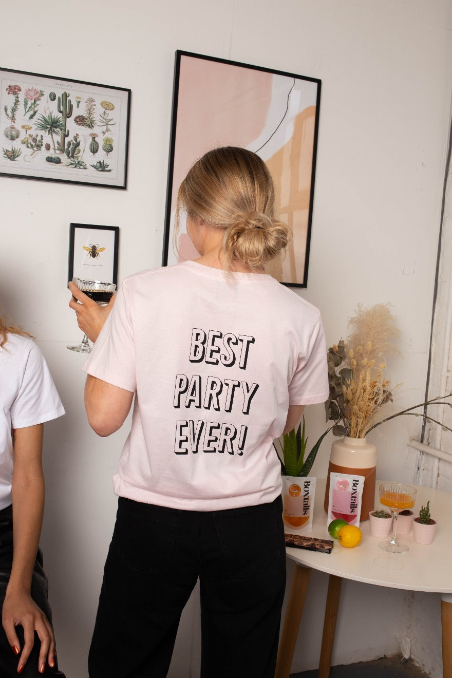 Sag Charmerende Erobre Best Party Ever slogan T-shirt – Rock On Ruby