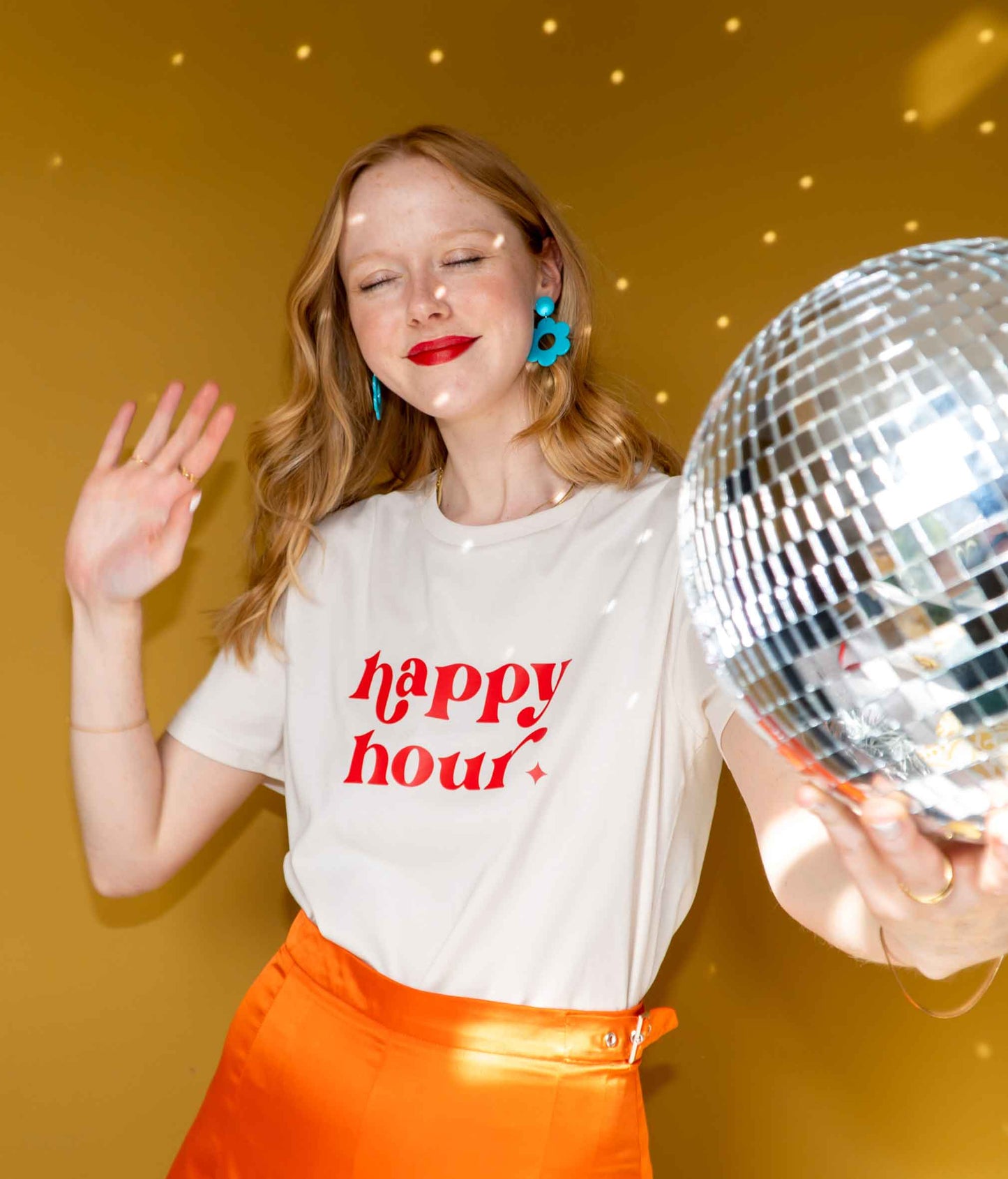 Happy Hour Slogan T-Shirt