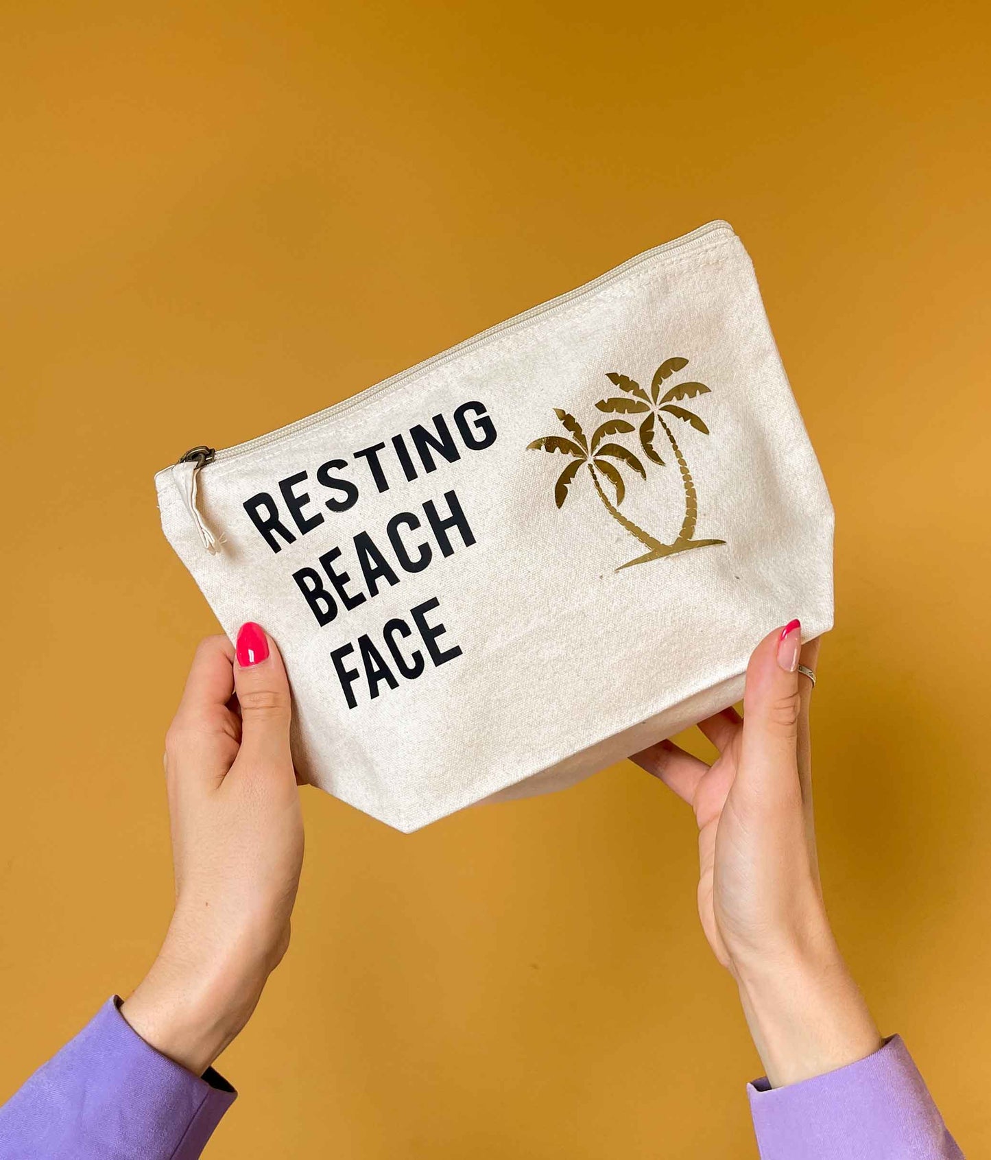 Resting Beach Face Make Up Bag