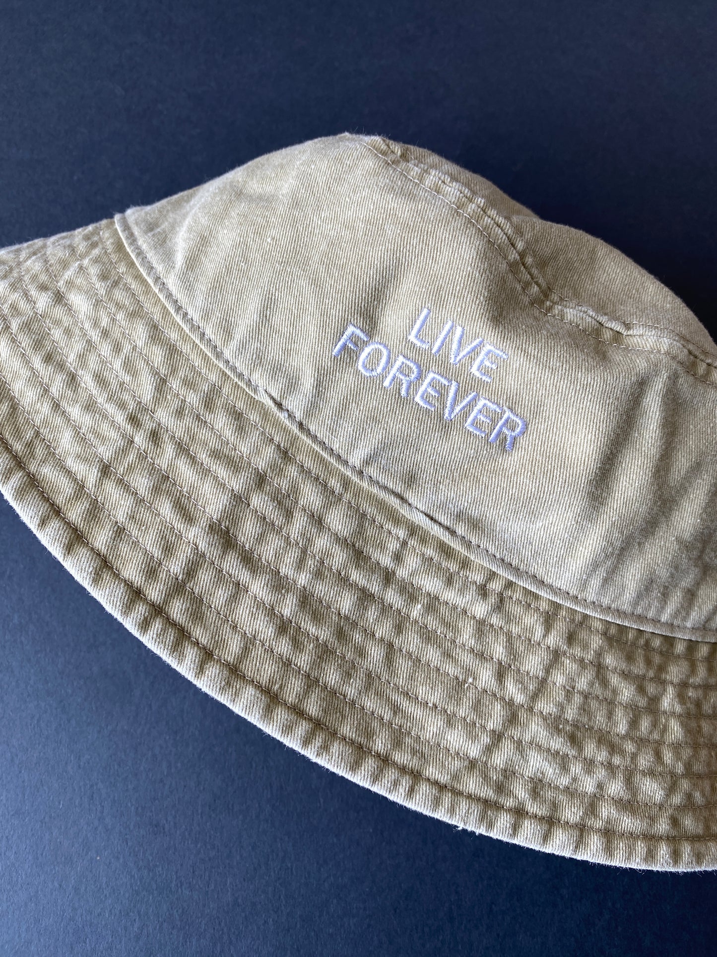 Live Forever Slogan Vintage Bucket Hat