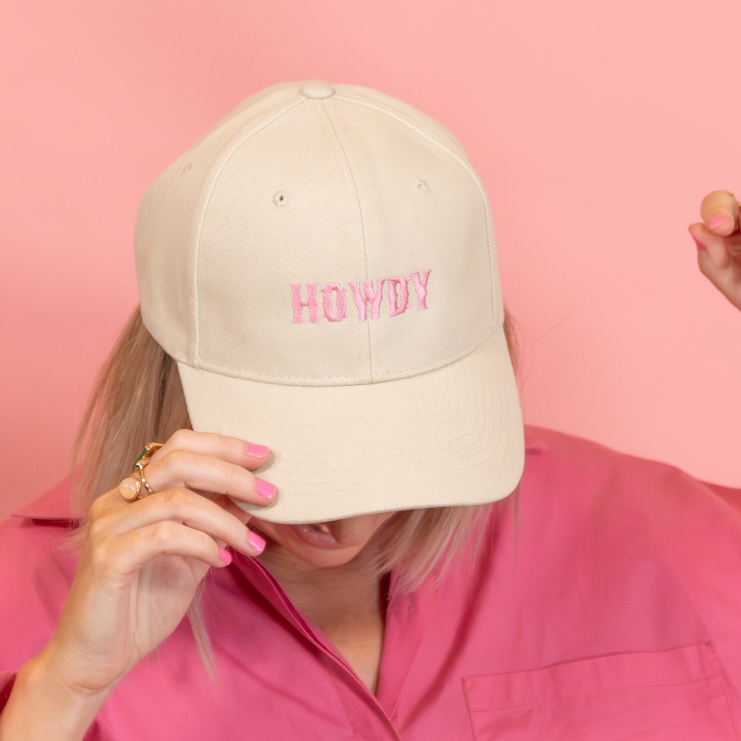 Howdy Embroidered Slogan Cap