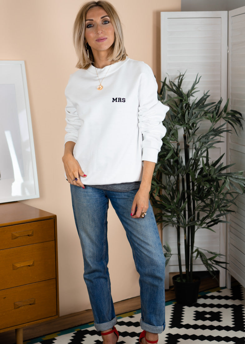 Mr Mrs Unisex Embroidered Wedding Sweatshirt Set