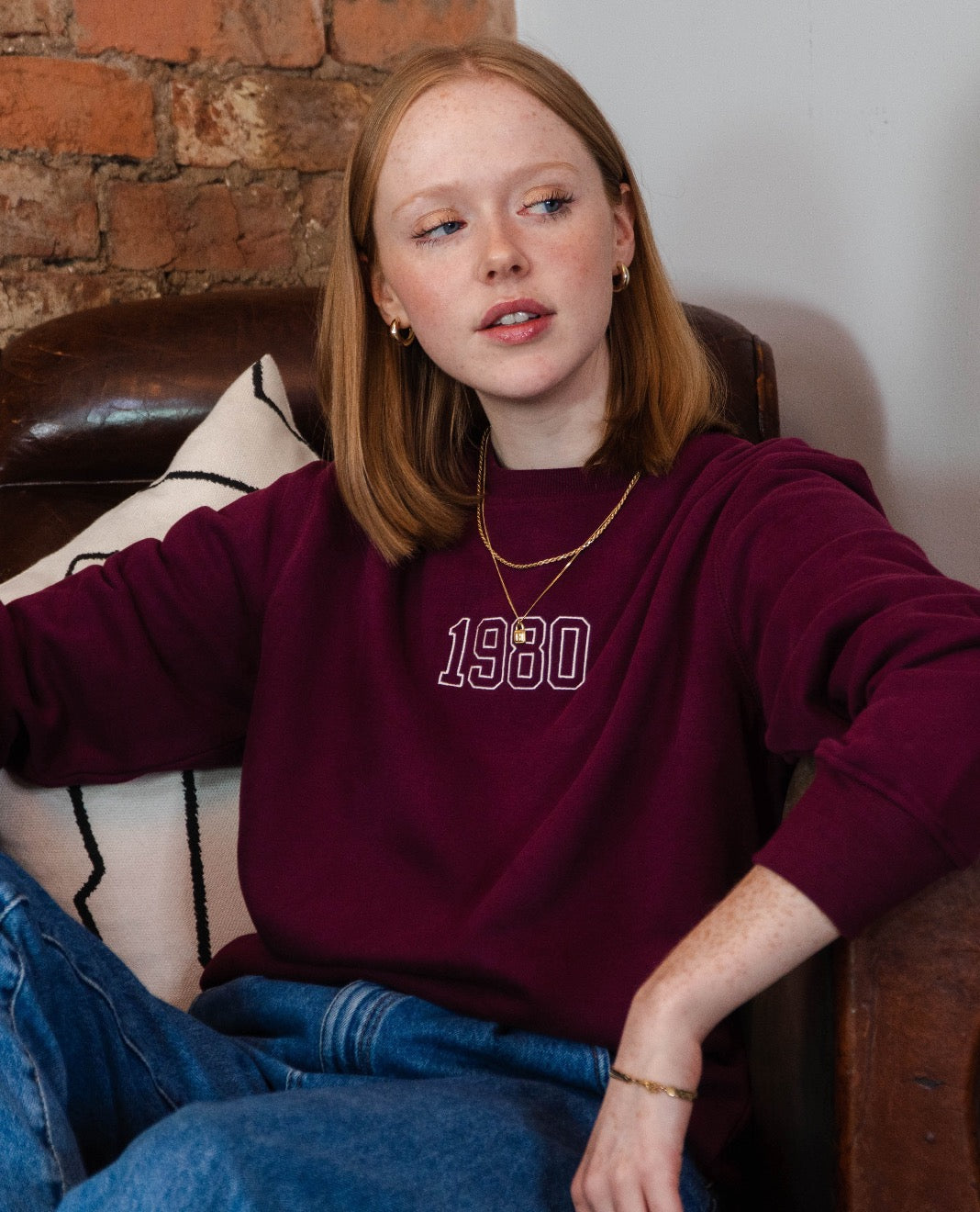 Small Embroidered Outline Year Sweatshirt